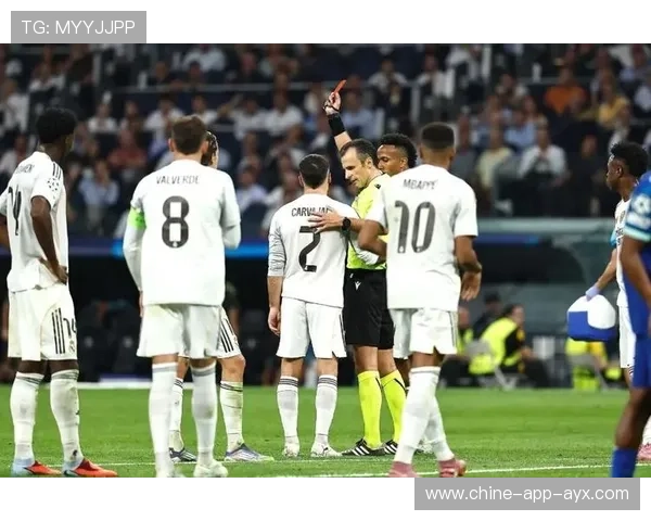 维尼修斯弧顶世界波皇马取得领先