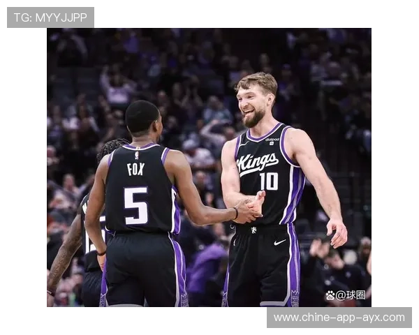 福克斯罚球稳稳命中，国王在客场带走胜利